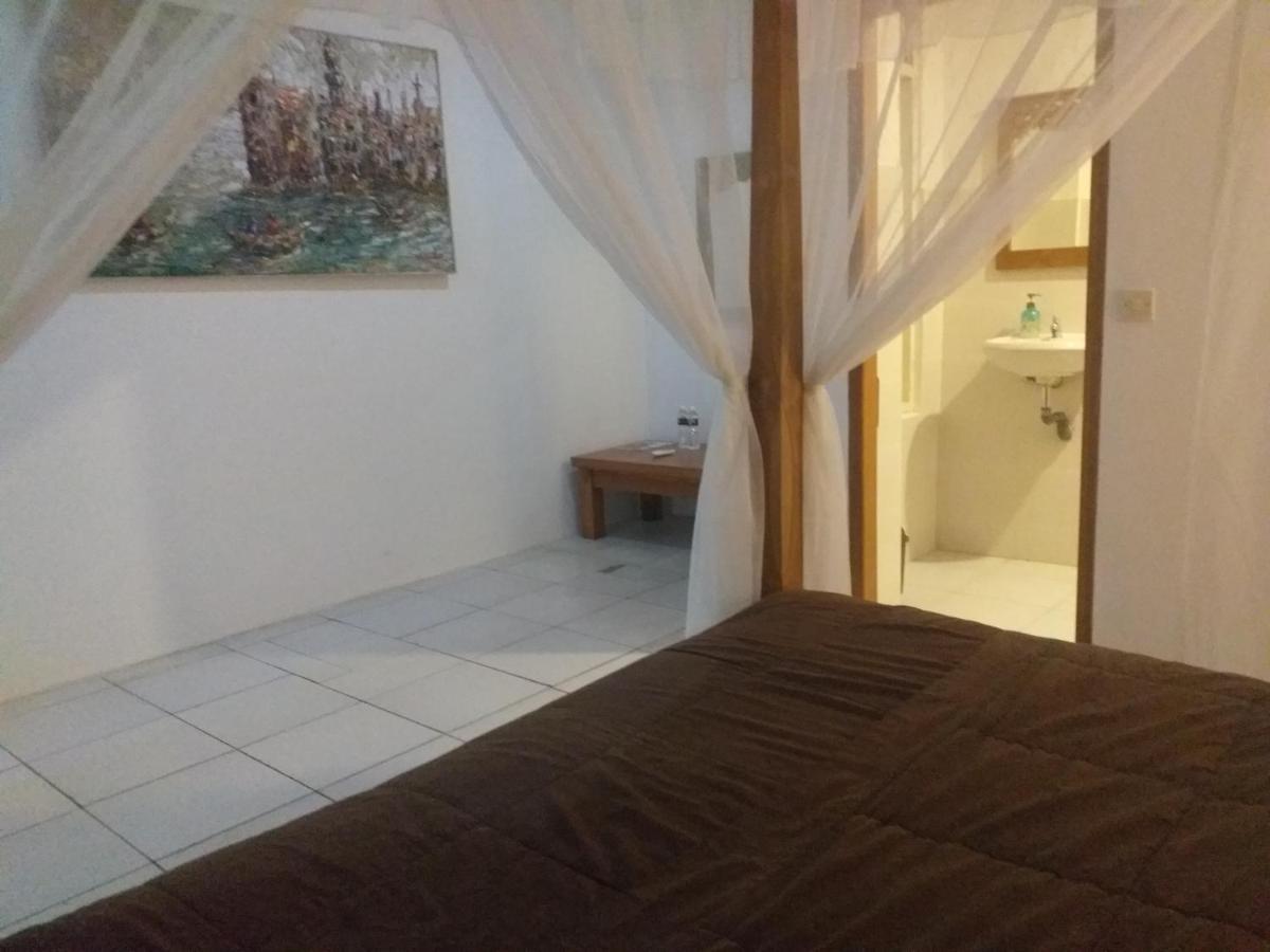Joglo Villa Bali Penatih ภายนอก รูปภาพ
