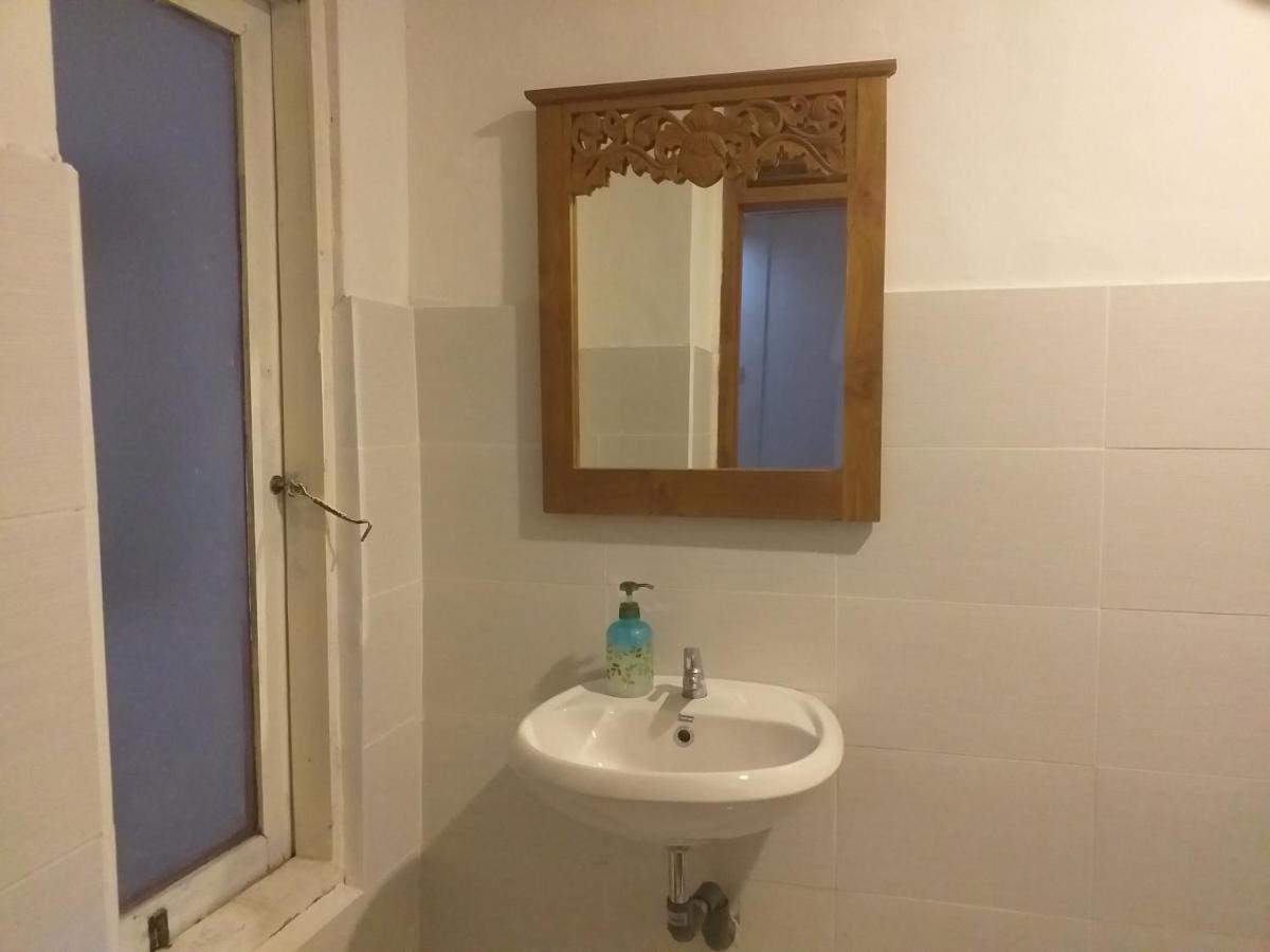 Joglo Villa Bali Penatih ภายนอก รูปภาพ