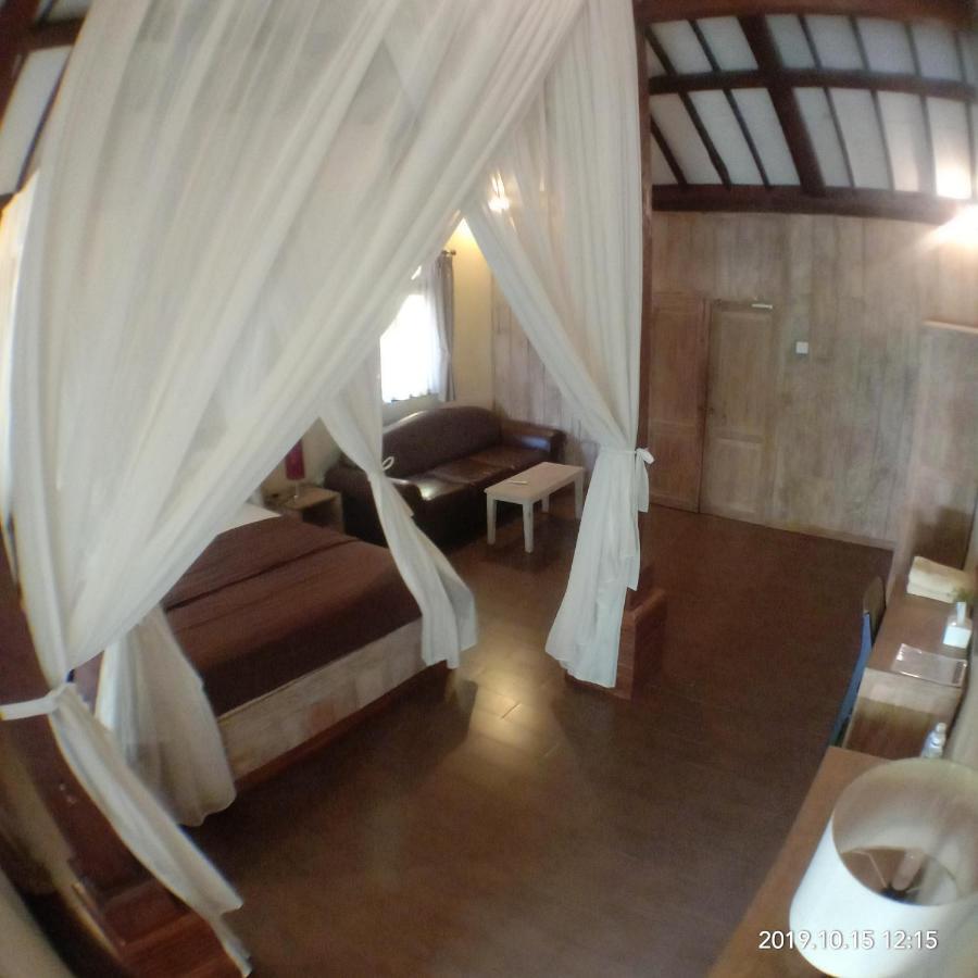 Joglo Villa Bali Penatih ภายนอก รูปภาพ